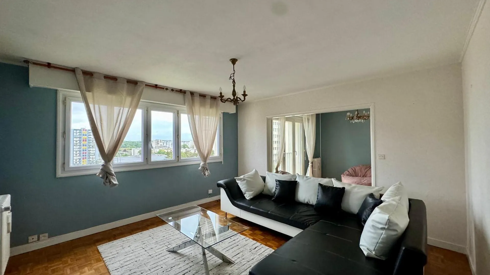 Επικοινωνία με το Cozy Apartment
